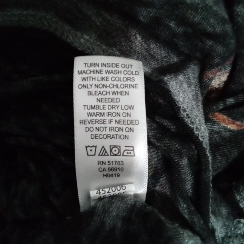 Maurices Black Short Sleeve 'Autumn' Graphic Tee with Floral Leaves - Picture 7 of 7